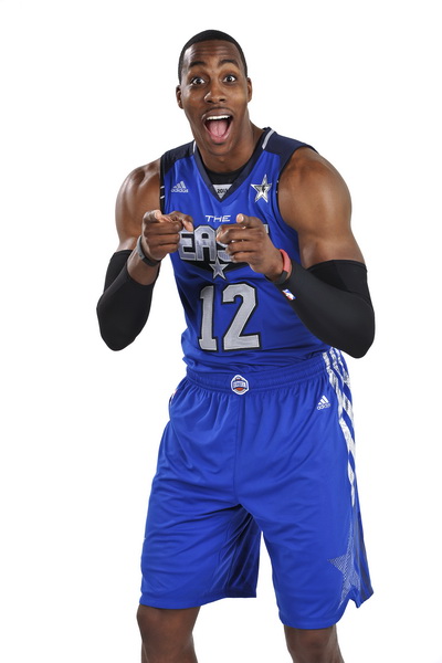 62场，埃梅里成为维拉队史带队英超胜场数第一的主帅（62胜在手，埃梅里加冕维拉英超胜场最多主帅）