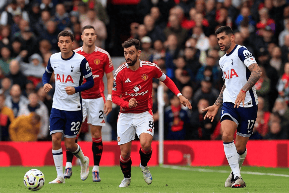 汤杰表现卓越，上海玄鸟取得胜利（汤杰高光发挥，助上海玄鸟获胜）